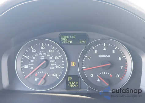 2010 Volvo S40 2.4I from USA, damaged, VIN YV1390MS3A2506811